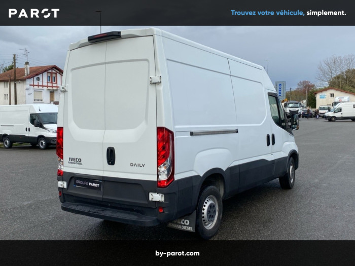IVECO Daily 35S Fg 35S12 V11