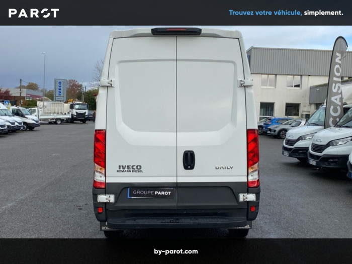IVECO Daily 35S Fg 35S12 V11