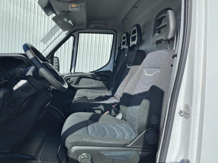 IVECO Daily 35S Fg 35S12 V11