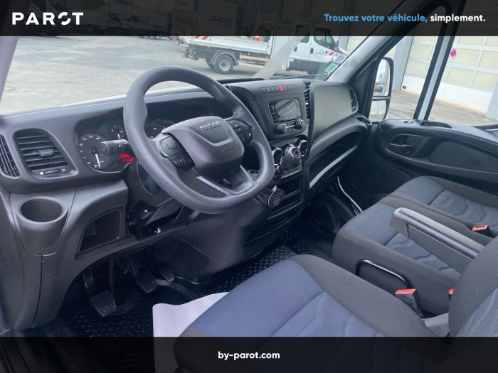 IVECO Daily 35S Fg 35S14 V12
