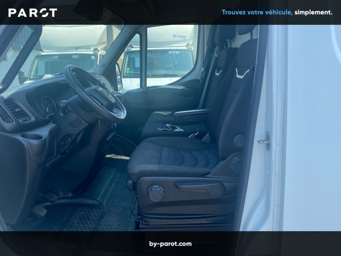 IVECO Daily 35S Fg 35S16H V12