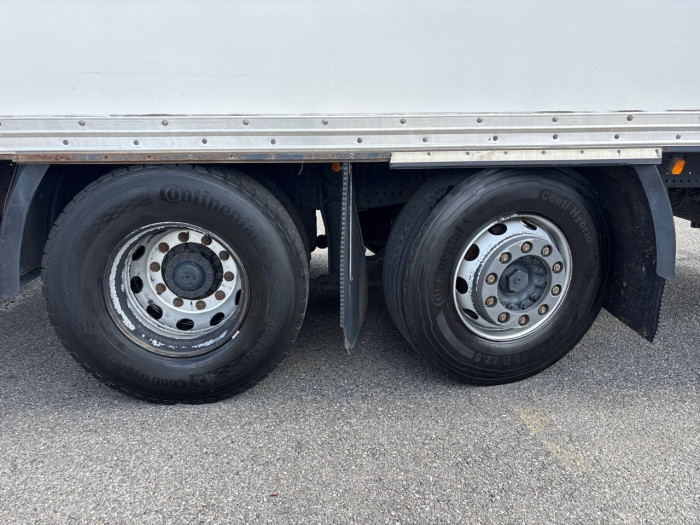 IVECO Stralis AD 260S33 6x2 GNC
