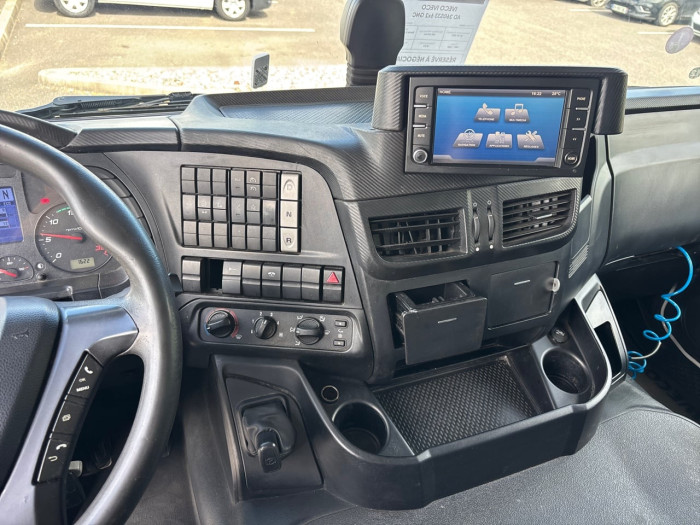 IVECO Stralis AD 260S33 6x2 GNC