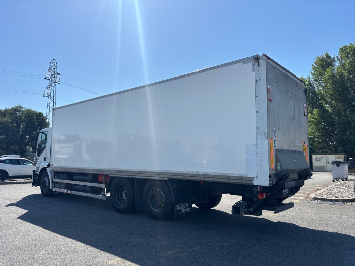 IVECO Stralis AD 260S33 6x2 GNC