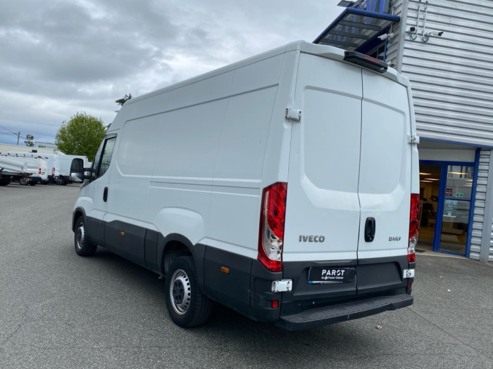 IVECO Daily 35S Fg 35S14 V12