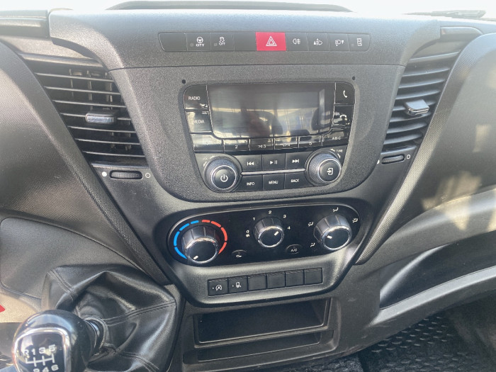 IVECO Daily CCb 35C12 Empattement 3450 Tor