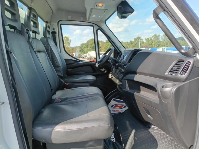 IVECO Daily CCb 35C16H3.0 empattement 3750