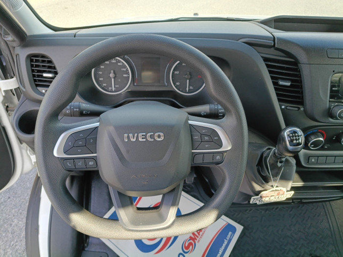 IVECO Daily CCb 35C16H3.0 empattement 3750