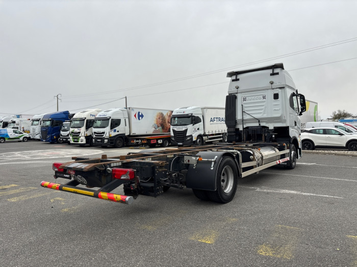 IVECO S-Way S-WAY 19T 460CV GNL
