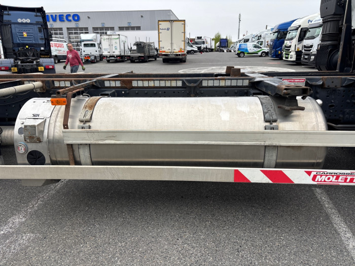 IVECO S-Way S-WAY 19T 460CV GNL