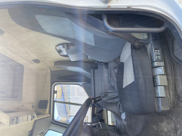 Renault Trucks Midlum 19T 320 DCI