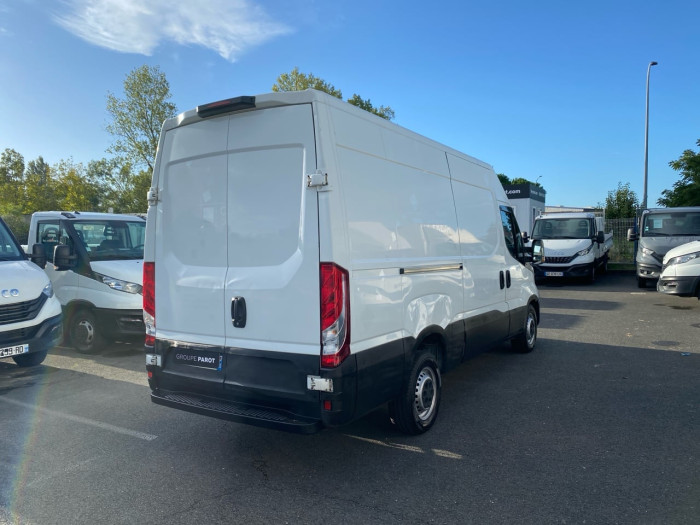 IVECO Daily 35S Fg 35S14SV12