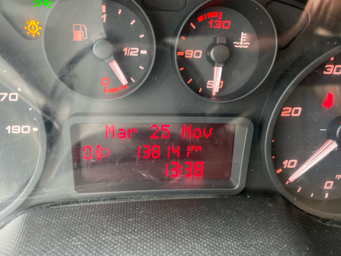 IVECO Daily CCb 35C14 Empattement 3750 Tor