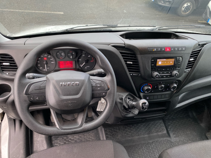 IVECO Daily CCb 35C16H3.0 empattement 4100