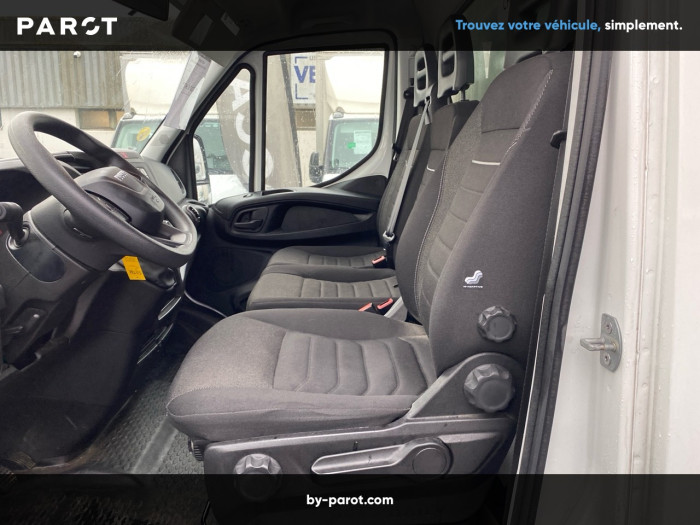 IVECO Daily CCb 35C16H3.0 empattement 4100