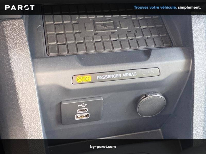 Ford TRANSIT COURIER FOURGON Nouveau FGN 1.5 ECOBLUE 100 BVM6 ACTIVE