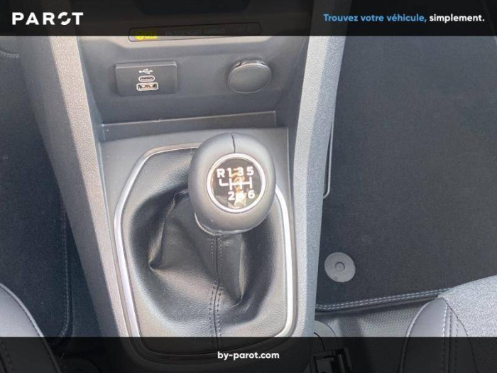 Ford TRANSIT COURIER FOURGON Nouveau FGN 1.5 ECOBLUE 100 BVM6 ACTIVE