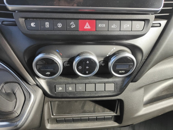 IVECO Daily 35S Fg 35S21H 3.0 V12 Hi-Matic