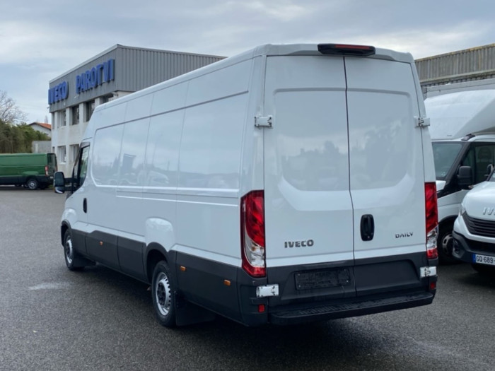 IVECO Daily 35S Fg 35S16H V16