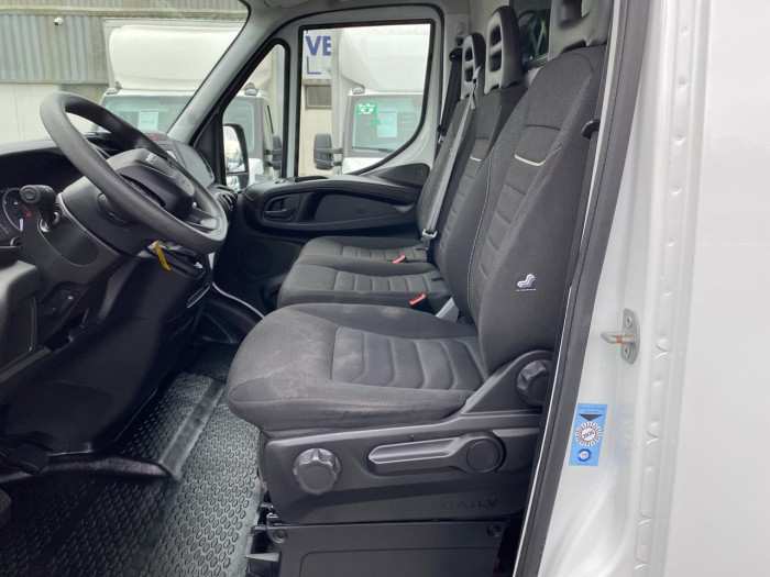 IVECO Daily 35S Fg 35S16H V16