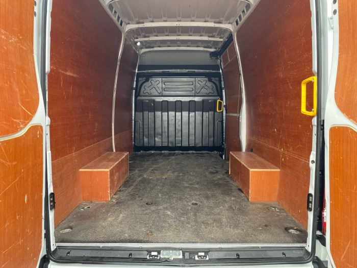 IVECO Daily 35S Fg 35S14H 2.3 V12 