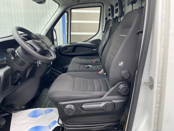 IVECO Daily 35S Fg 35S14H 2.3 V12 