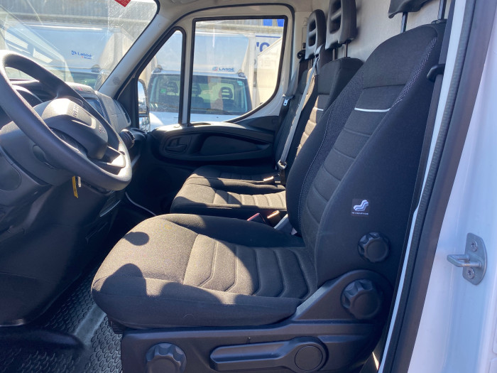 IVECO Daily 35S Fg 35S14H 2.3 V12 