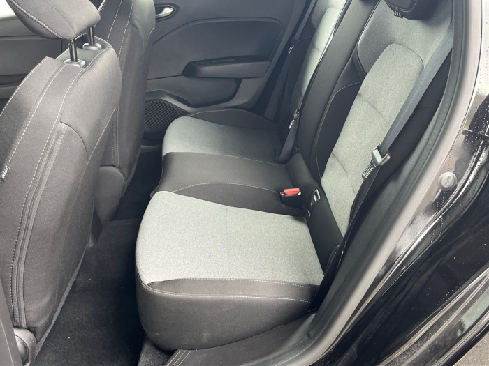 Renault Clio 1.5 dCi 100ch Evolution - 25