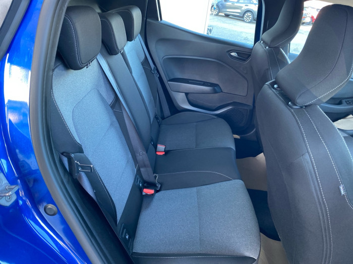 Renault Clio 1.5 dCi 100ch Evolution - 25