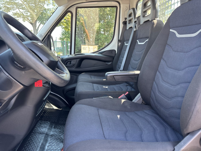 IVECO Daily CCb 35C16H3.0 Empattement 4100