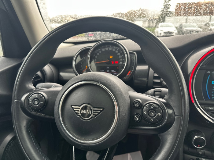 MINI Mini 5 Portes Cooper 136ch Heddon Street Euro6d-T