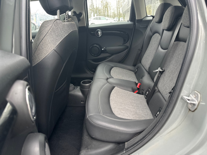 MINI Mini 5 Portes Cooper 136ch Heddon Street Euro6d-T
