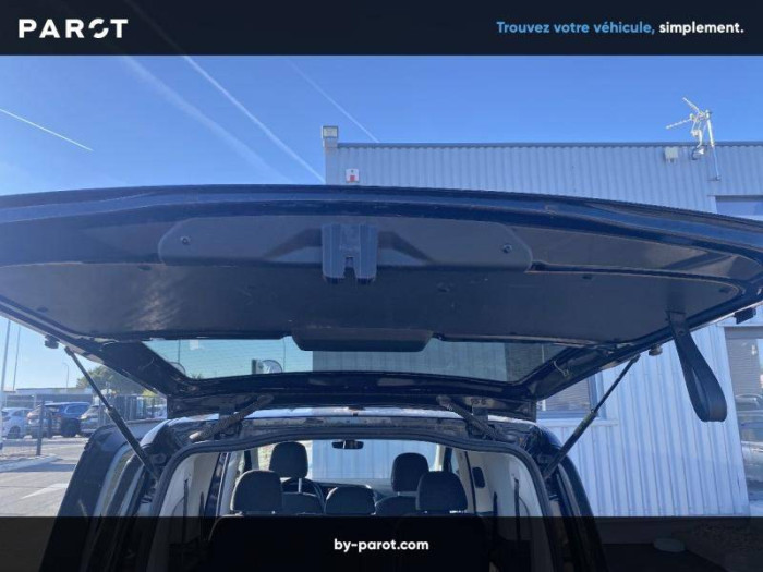 Ford Tourneo Connect 2.0 EcoBlue 102 BVM6 Titanium