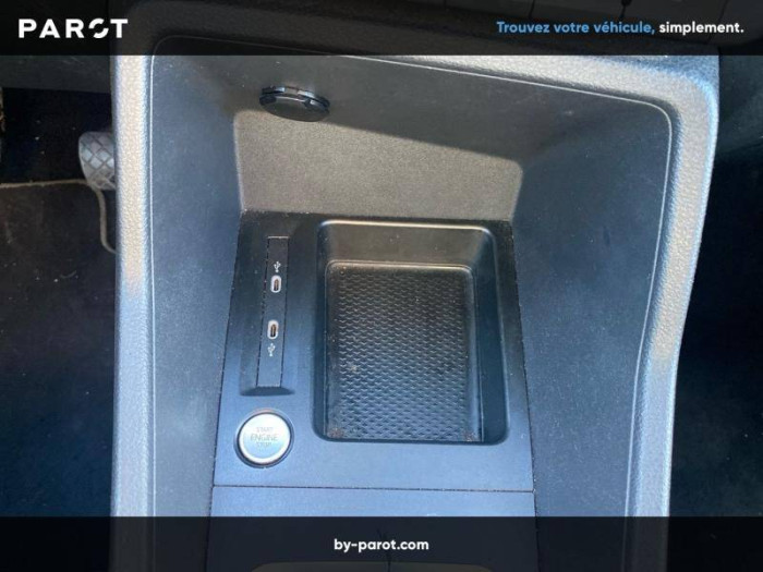 Ford Tourneo Connect 2.0 EcoBlue 102 BVM6 Titanium