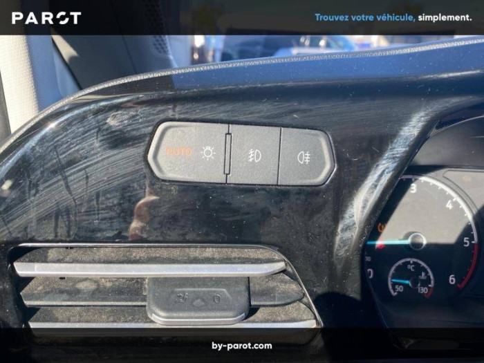Ford Tourneo Connect 2.0 EcoBlue 102 BVM6 Titanium