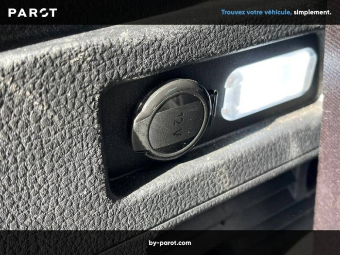 Ford GRAND TOURNEO CONNECT 2.0 EcoBlue 102 BVM6 Titanium