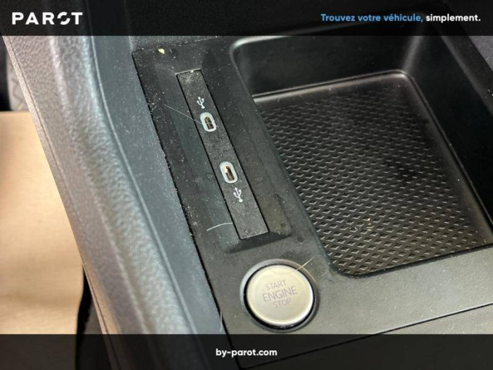 Ford GRAND TOURNEO CONNECT 2.0 EcoBlue 102 BVM6 Titanium