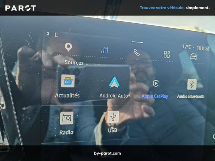 Renault ESPACE VI E-Tech hybrid 200 Techno