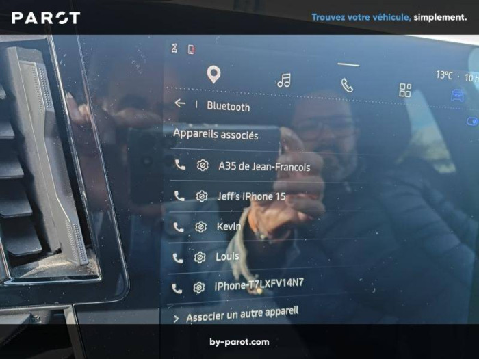 Renault ESPACE VI E-Tech hybrid 200 Techno