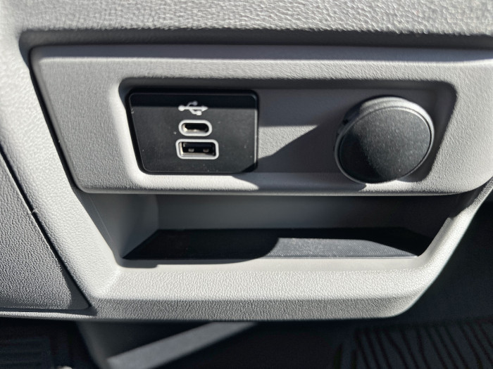 Ford Transit Custom Fg 320 L1H1 2.5 Duratec 232ch Hybride rechargeable Trend CVT