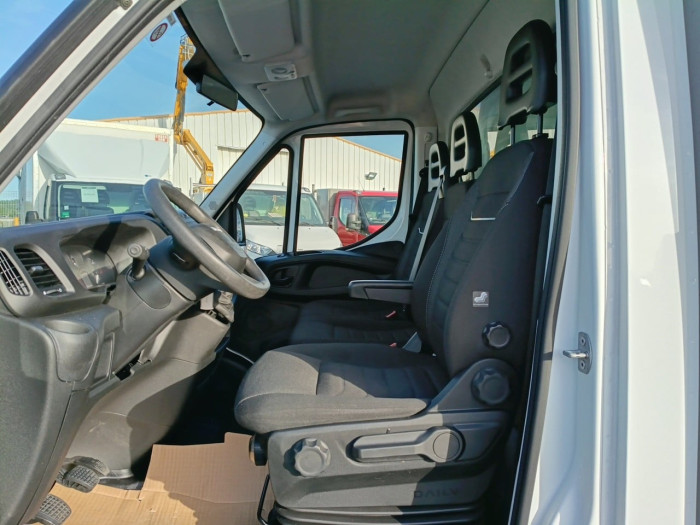 IVECO Daily CCb 35C16H empattement 4100 3.0
