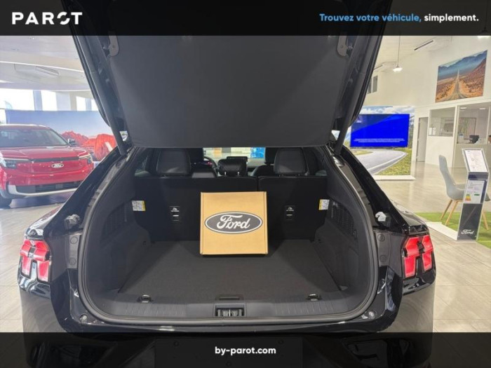 Ford Mustang Mach-E 268ch Standard Range 73kWh Mach-E Propulsion