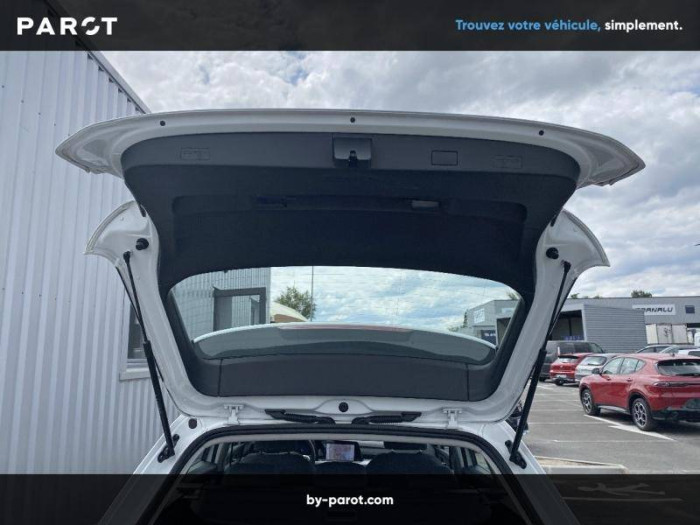 Volkswagen GOLF SW 2.0 TDI SCR 116 DSG7 Life Plus
