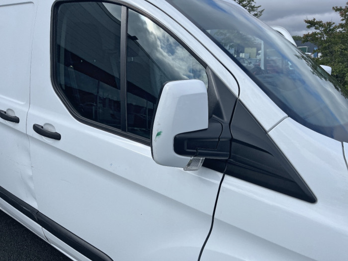 Ford Transit Custom Fg 300 L2H2 2.0 EcoBlue 130 Trend Business 7cv