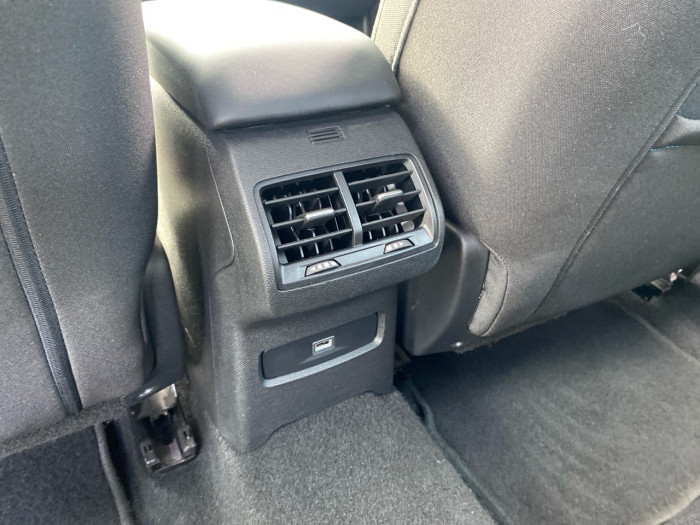 Citroën C4 BlueHDi 130ch S&S Feel Pack EAT8 120g