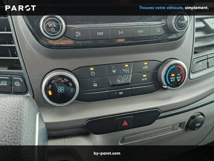 Ford TRANSIT CUSTOM FOURGON 320 L1H1 2.0 ECOBLUE 130 BVA TREND BUSINESS