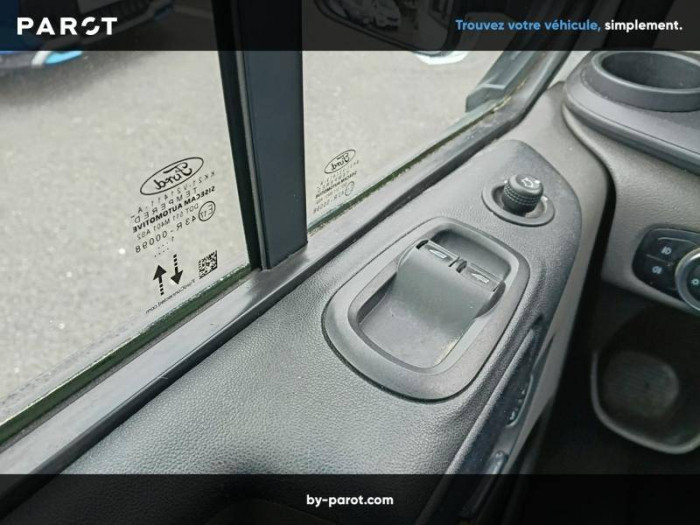 Ford TRANSIT CUSTOM FOURGON 320 L1H1 2.0 ECOBLUE 130 BVA TREND BUSINESS