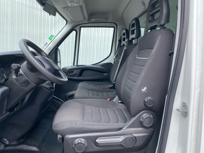 IVECO Daily CCb 35C16H empattement 4100 3.0