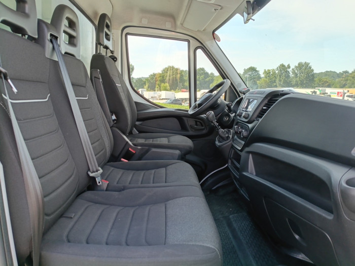IVECO Daily CCb 35C16H3.0 empattement 4100