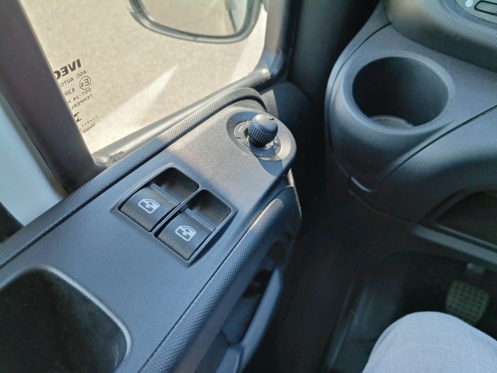 IVECO Daily CCb 35C16H empattement 4100 3.0